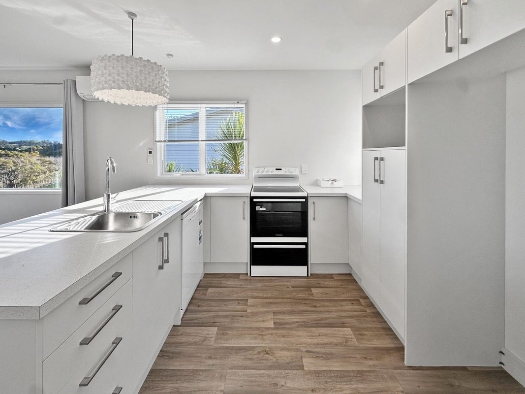 206B Tawa Road, Kumeu - Carousel 2