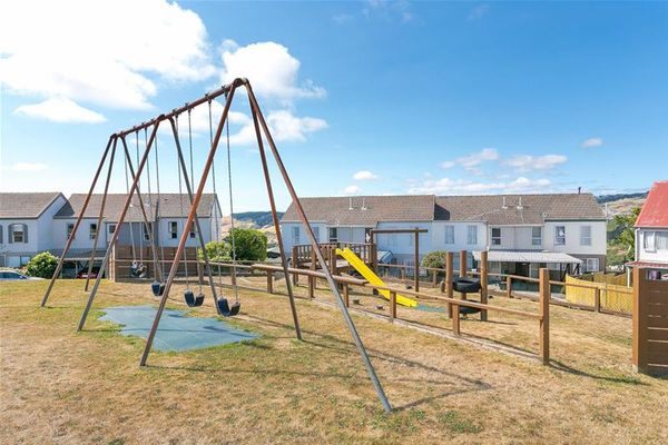 68 Cunliffe Street, Churton Park, Wellington - Carousel 10