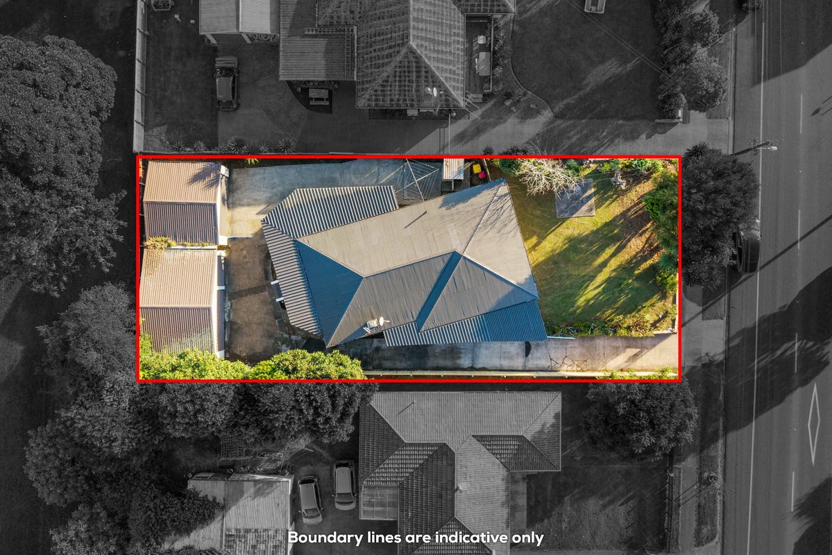 25 Myers Road, Manurewa East, Auckland - Carousel 1