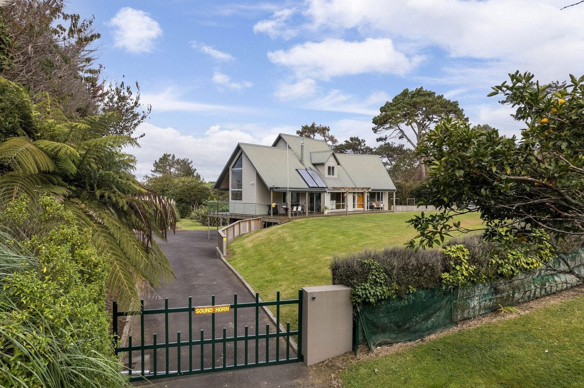 10A Bridgman Lane, Tanners Point, Katikati - Carousel 1