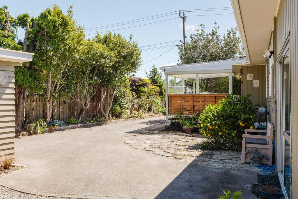 11 Upper Plain Road, Masterton, Masterton - Carousel 24