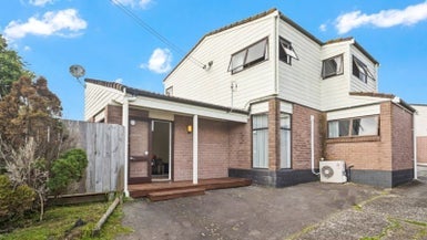 1/493 Richardson Road, Mount Roskill, Auckland - Carousel 1