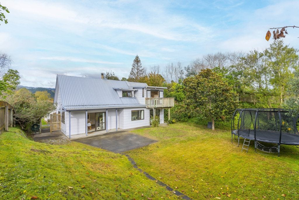 33A Ratanui Road, Paraparaumu, Paraparaumu - Carousel 1