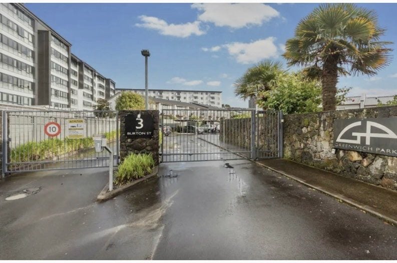 55/3 Burton Street, Grafton, Auckland - Carousel 1