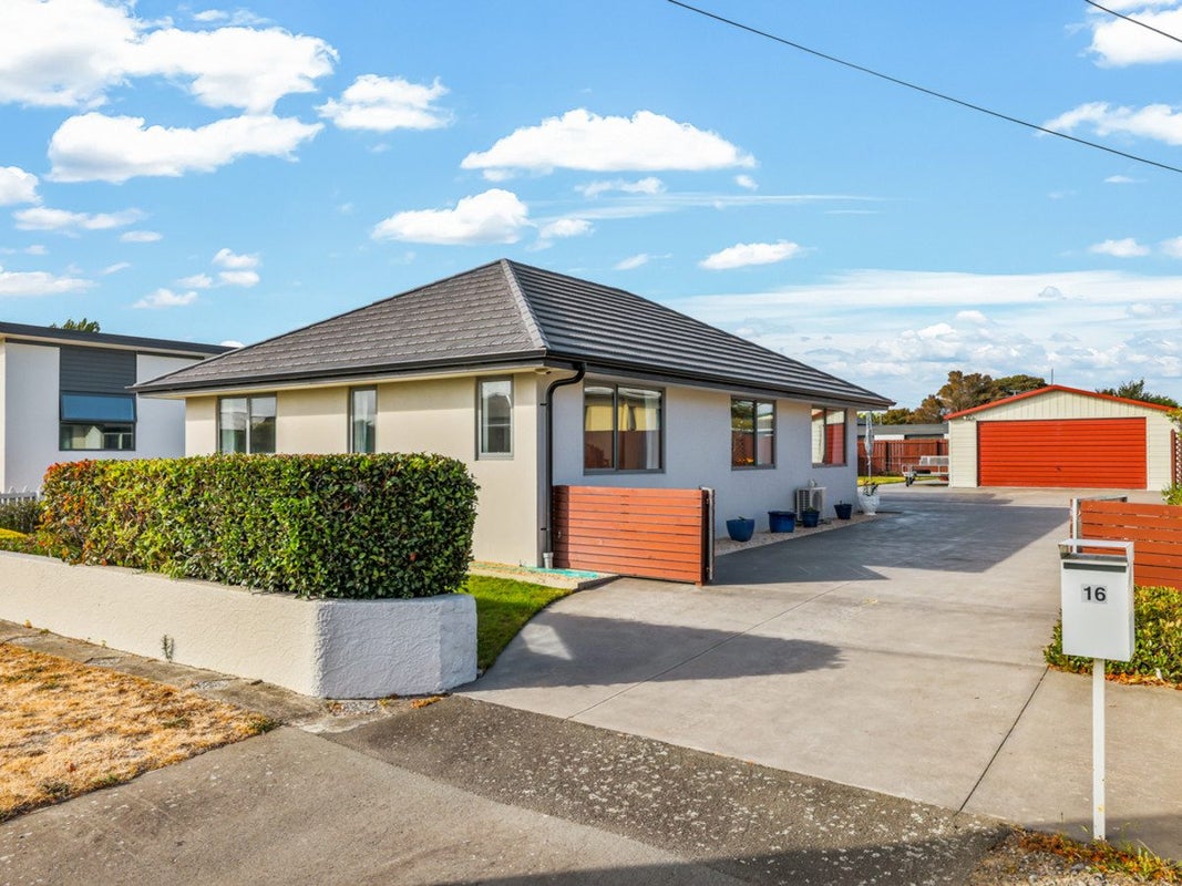 16 Ottawa Road, Wainoni, Christchurch - Carousel 1