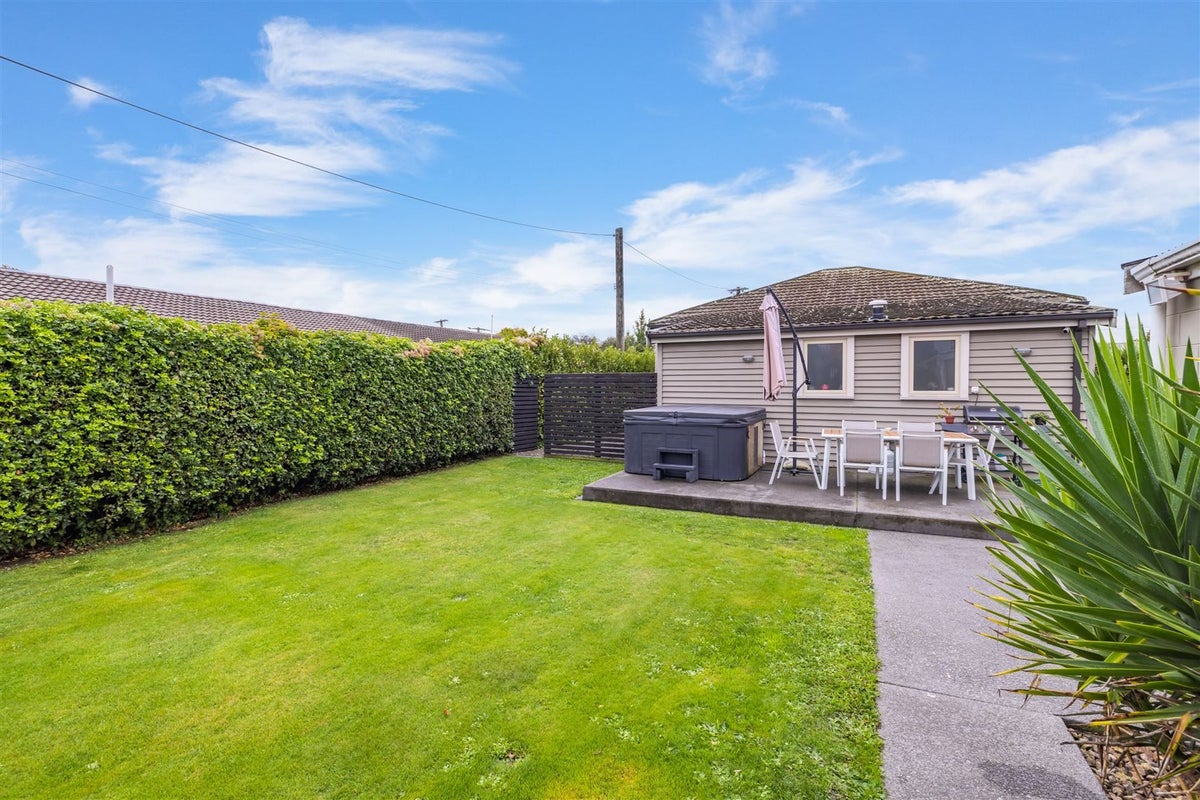 1/16 Lees Road, Strowan, Christchurch - Carousel 21