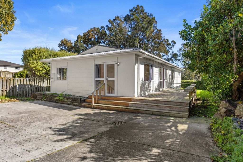 74A Panorama Road, Mount Wellington, Auckland - Carousel 1