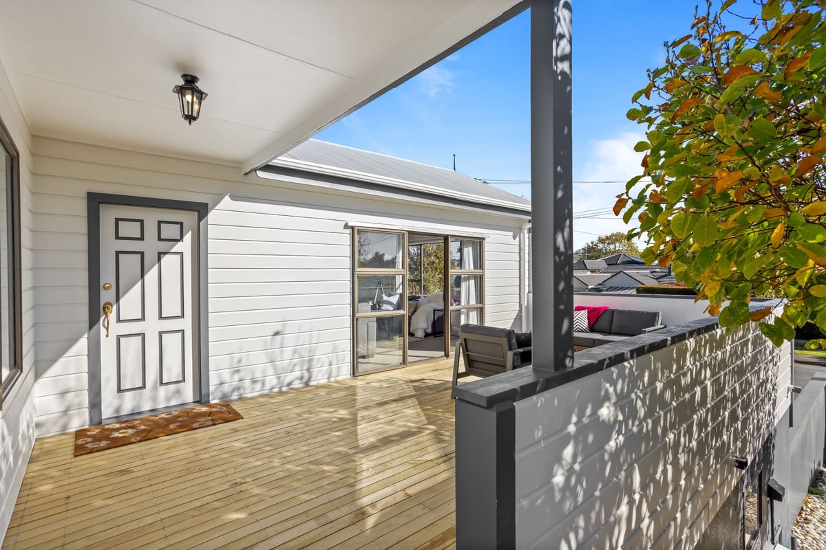 29 Robert Street, Ellerslie, Auckland - Carousel 2