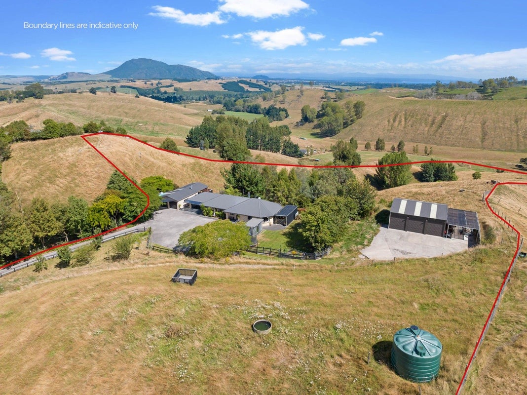 62 Oak Drive, Wairakei, Taupo - Carousel 2