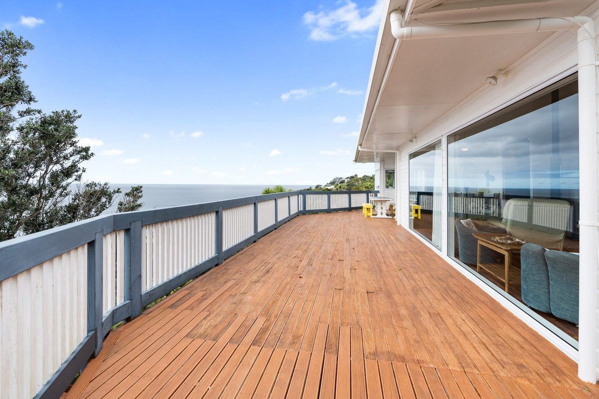 21 Dolphin Place, Whangarei - Carousel 2