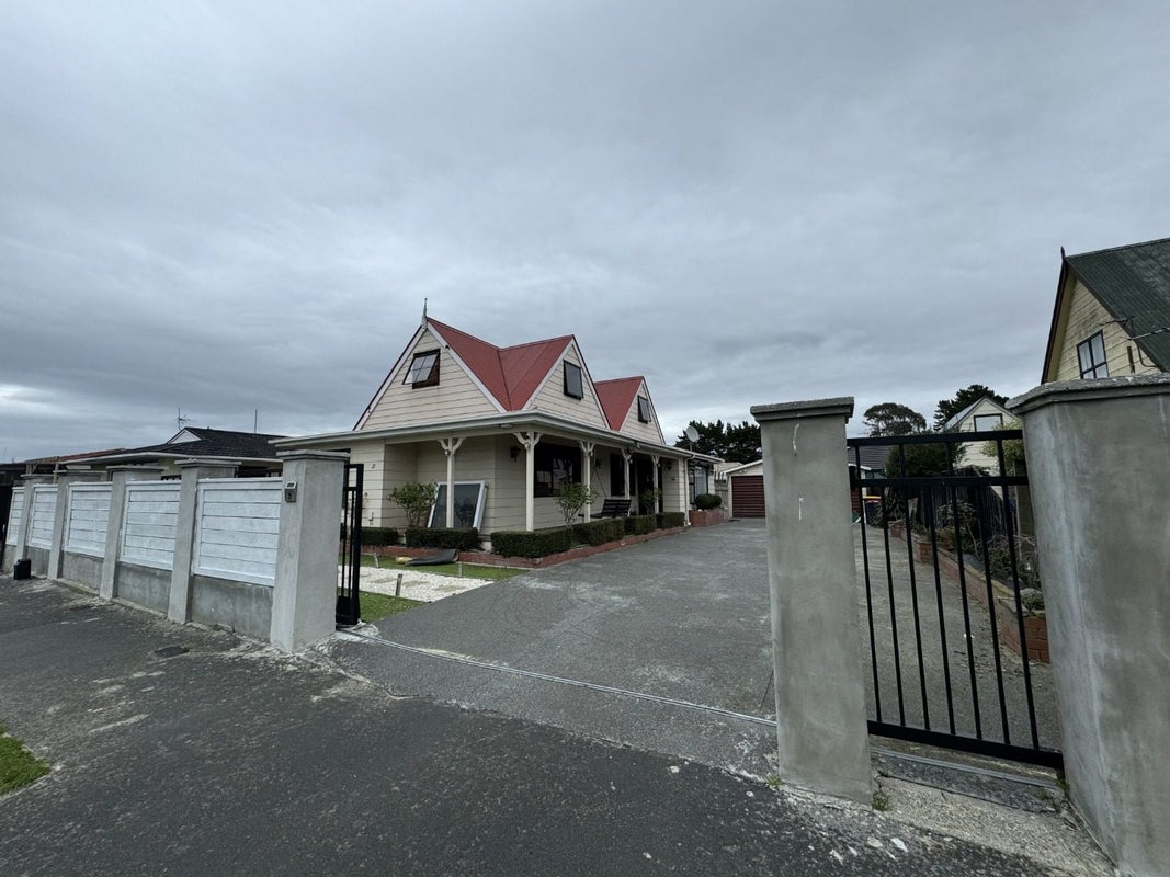 21 Cowes Street, Avondale, Christchurch - Carousel 1
