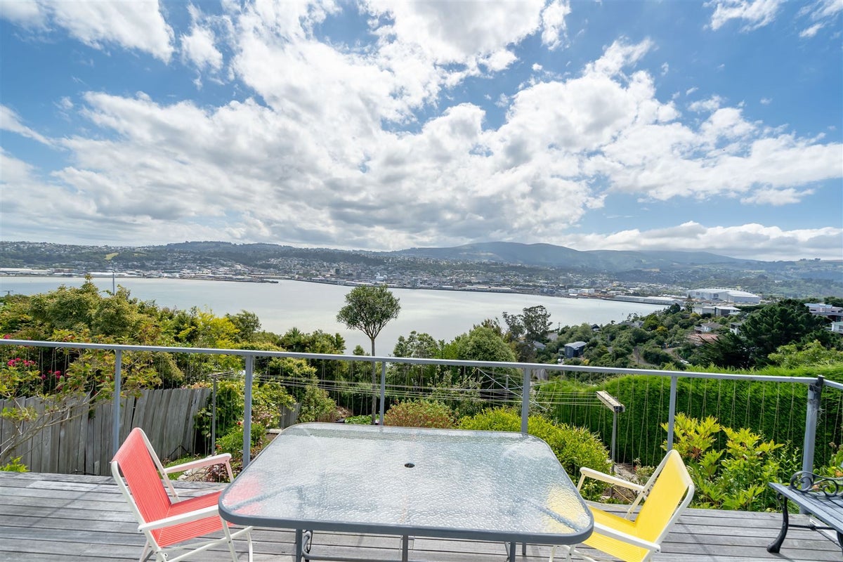 121 Larnach Road, Vauxhall, Dunedin - Carousel 20