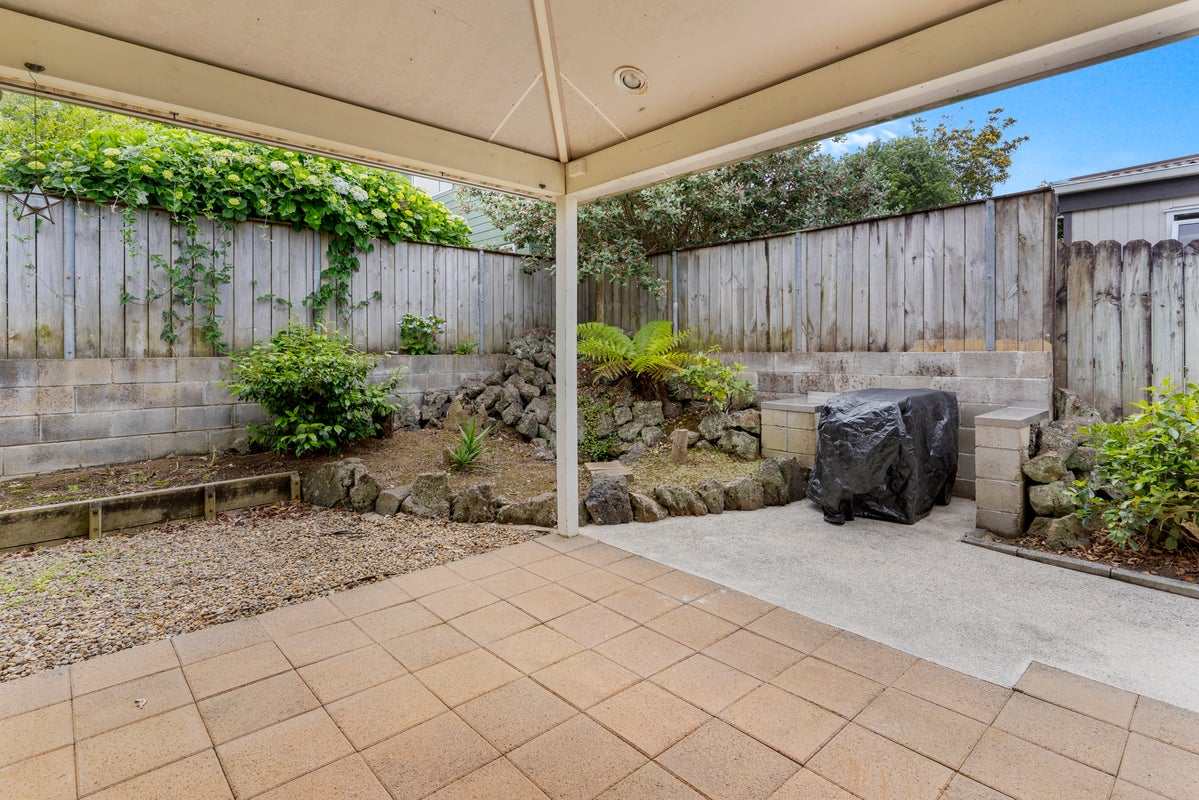 2/101 Rockfield Road, Penrose, Auckland - Carousel 2