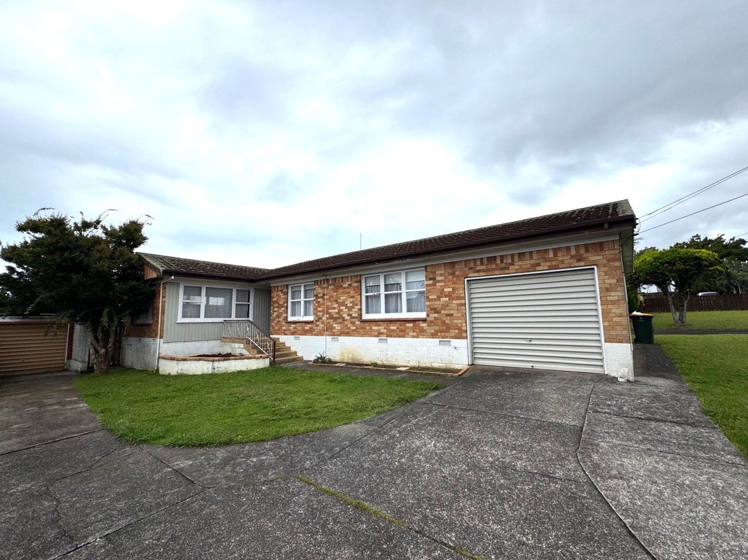 656 Pakuranga Road, Howick, Auckland - Carousel 2