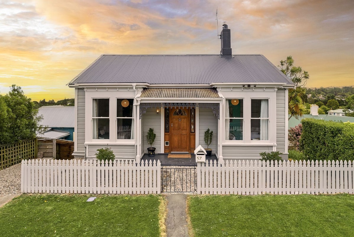 57 Orbell Street, Dalmore, Dunedin - Carousel 2