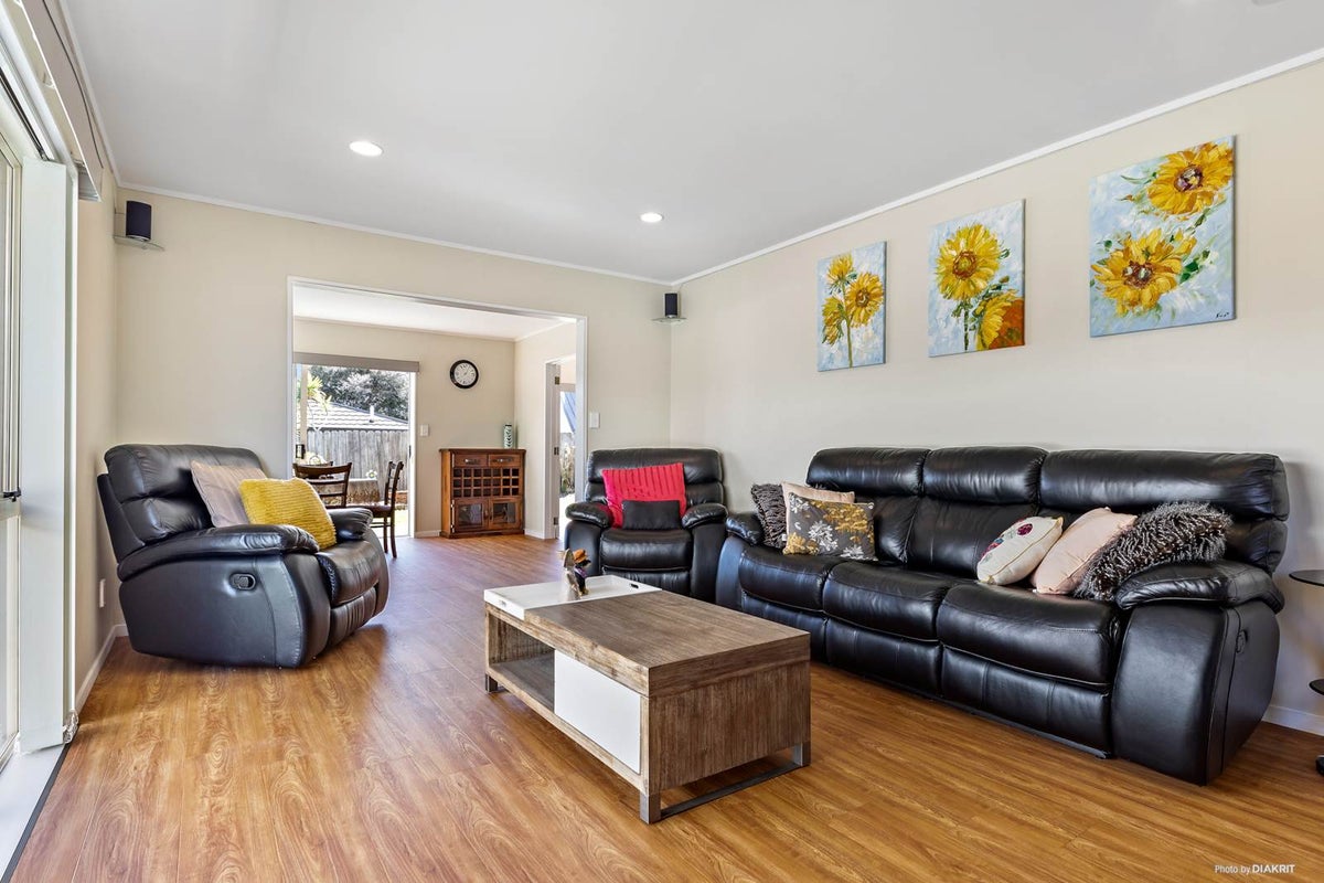 159 Emma Drive, Manakau, Levin - Carousel 2