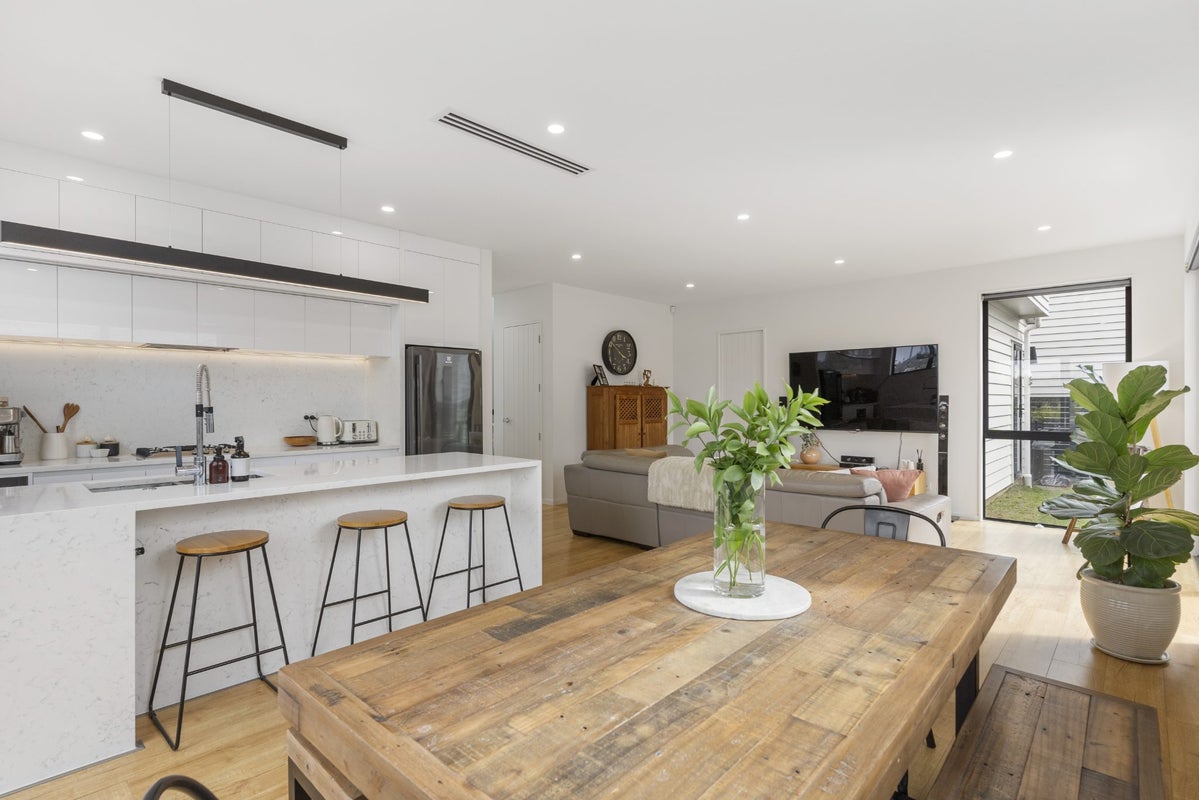 1C Lemon Grove Lane, Greenhithe, Auckland - Carousel 2