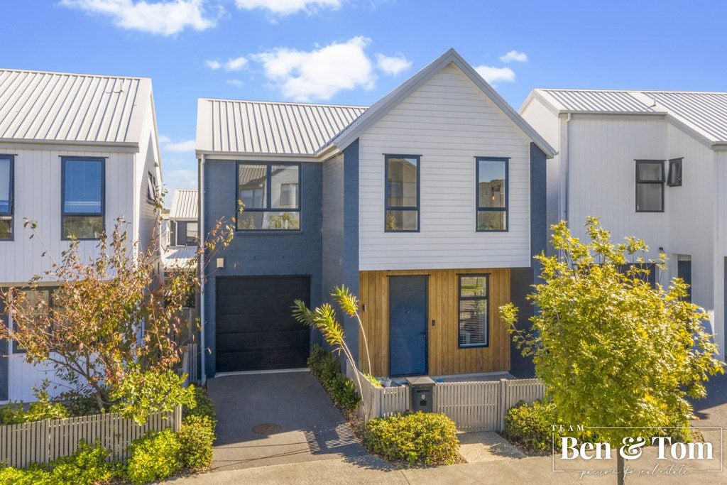 8 Te Nohotu Road, Glen Innes, Auckland - Carousel 1
