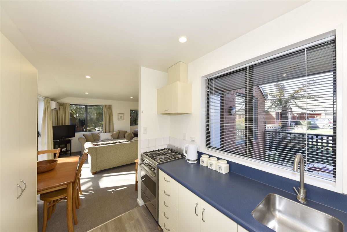 38J Ensors Road, Opawa, Christchurch - Carousel 2