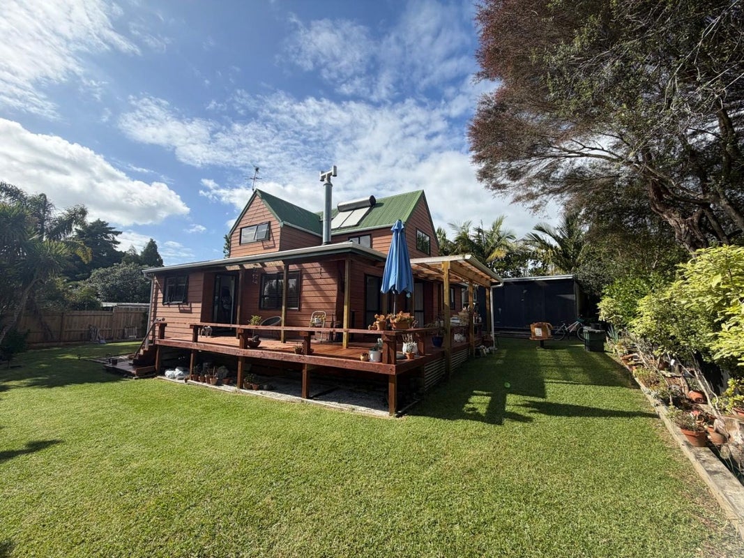 2/19A Woodvale Road, Glen Eden, Auckland - Carousel 2