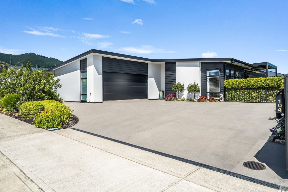 104 Bateup Road, Hope, Richmond - Carousel 1