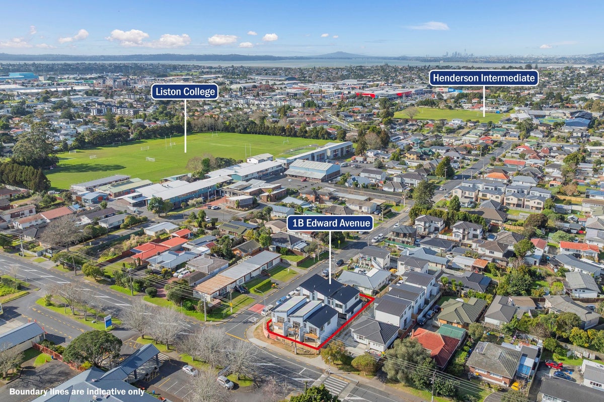 57 Rathgar Road, Henderson, Auckland - Carousel 18