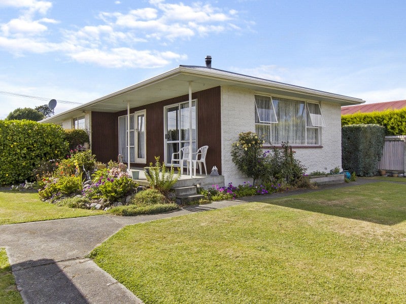 55 Shaw Street, Temuka - Carousel 16