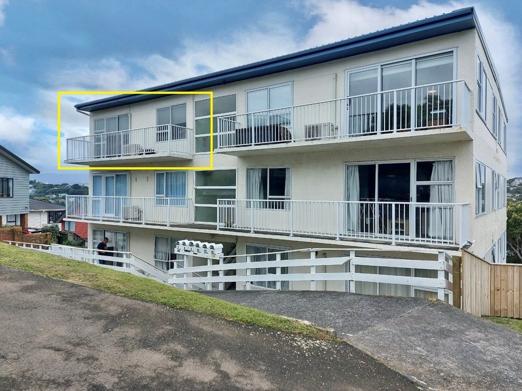 12/32 Akaroa Drive, Maupuia, Wellington - Carousel 8