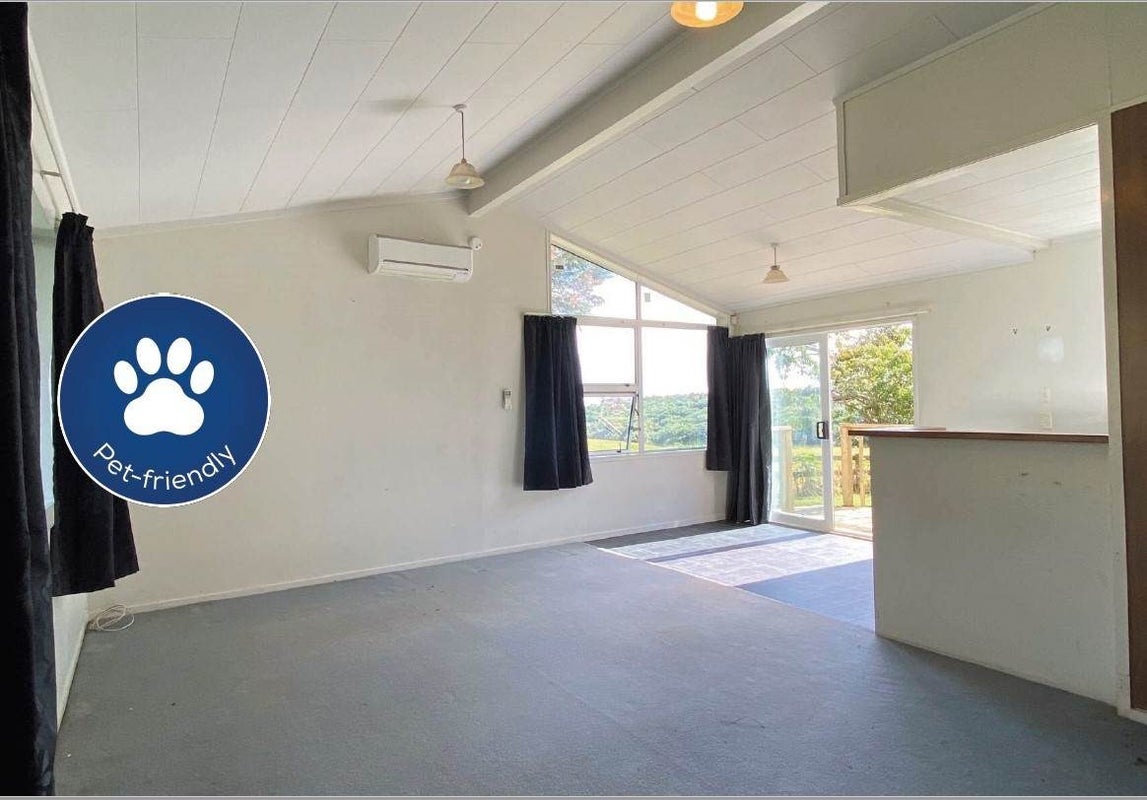 876 Linwood Road, Karaka, Papakura - Carousel 1