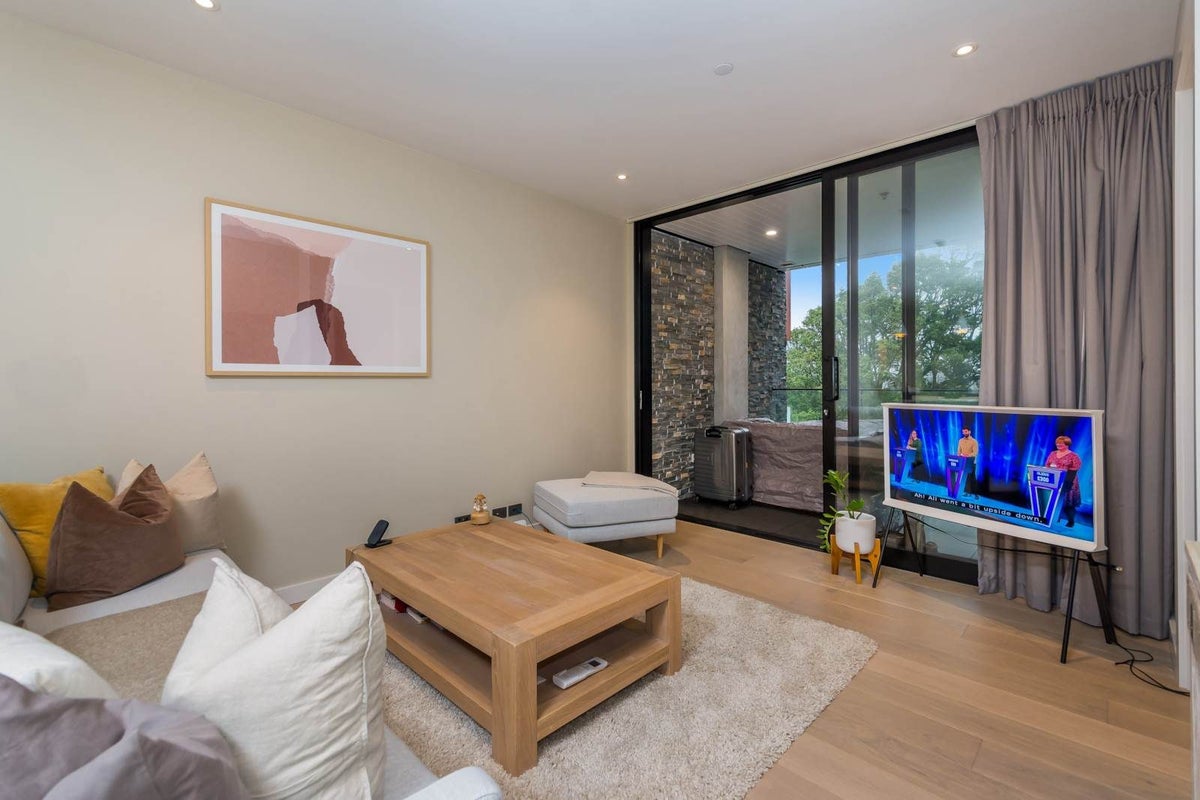 203/28 Killarney Street, Takapuna, Auckland - Carousel 2