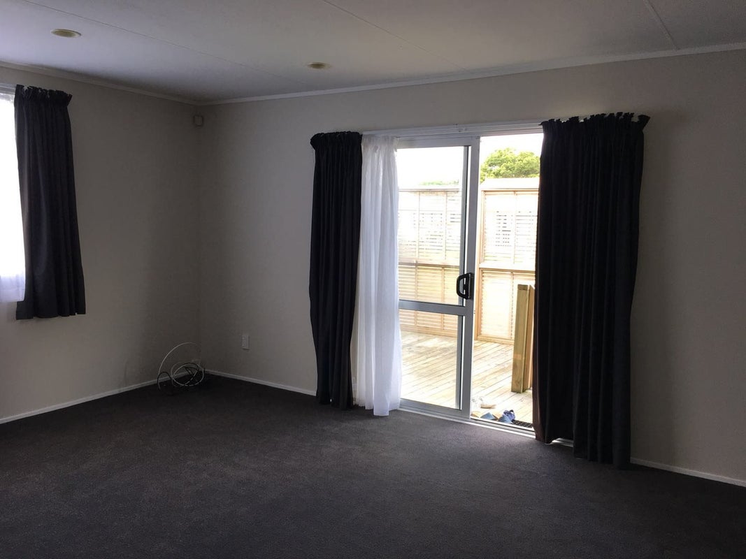 30 Karen Crescent, Dinsdale, Hamilton - Carousel 2