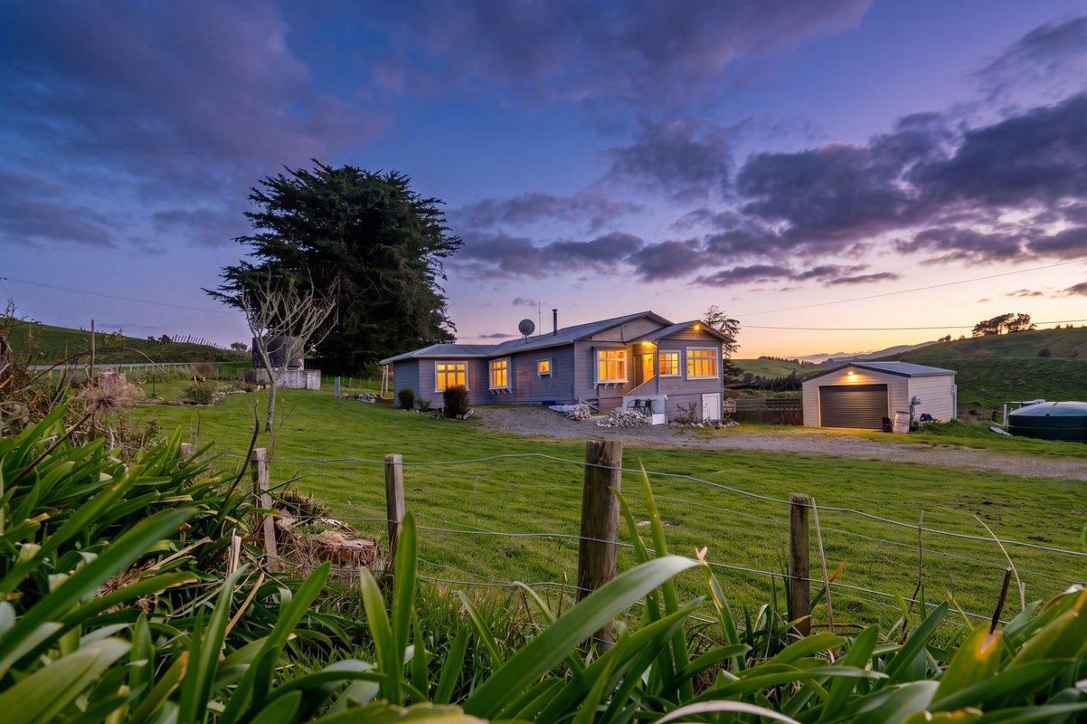 147 Mangatuna Road, Dannevirke, Tararua, Manawatu / Whanganui - Carousel 1