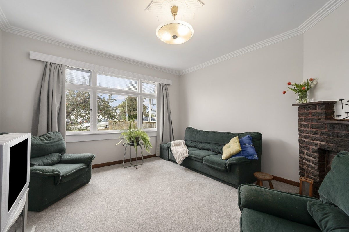 5 Te Mome Road, Alicetown, Lower Hutt - Carousel 2