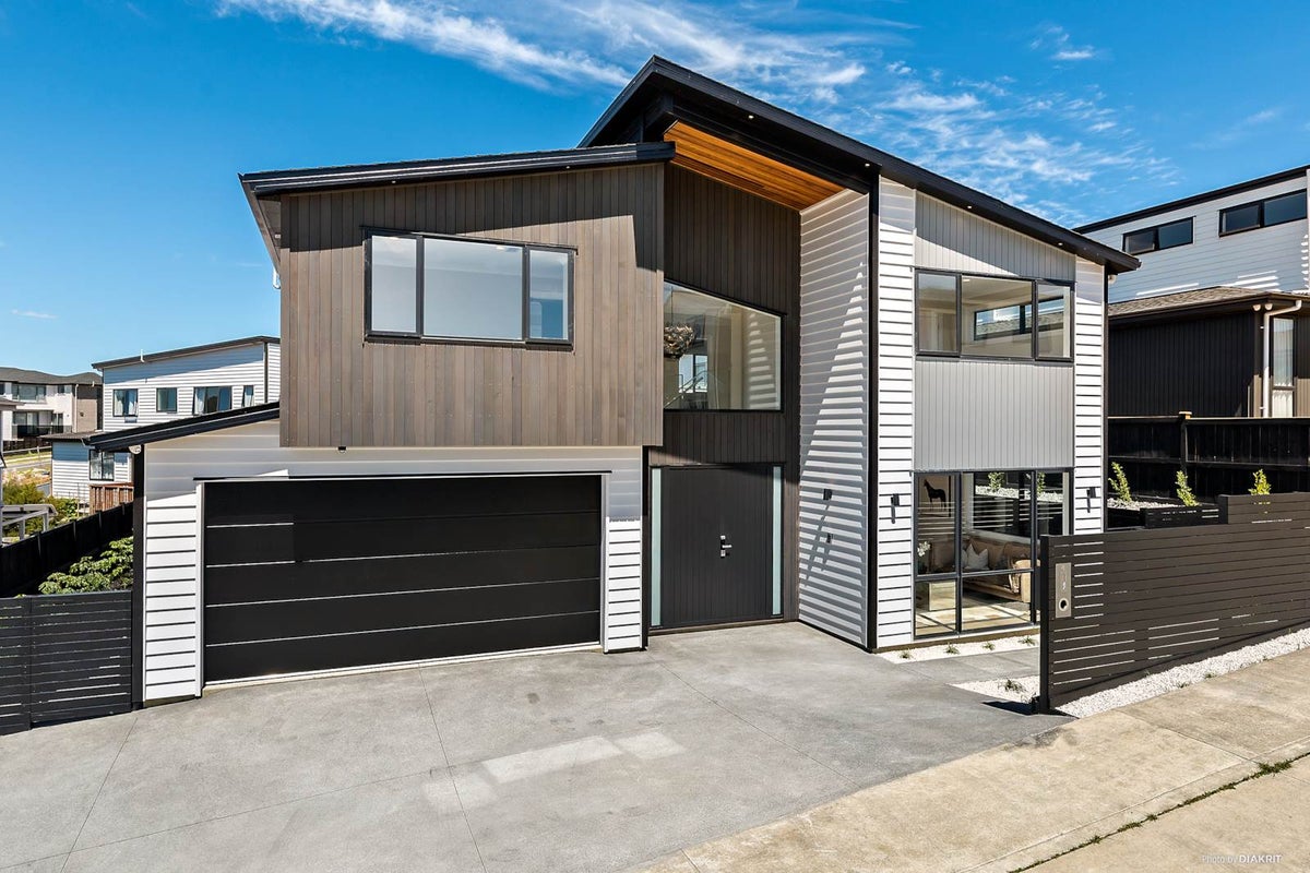4 Carnell Lane, Pinehill, Auckland - Carousel 1