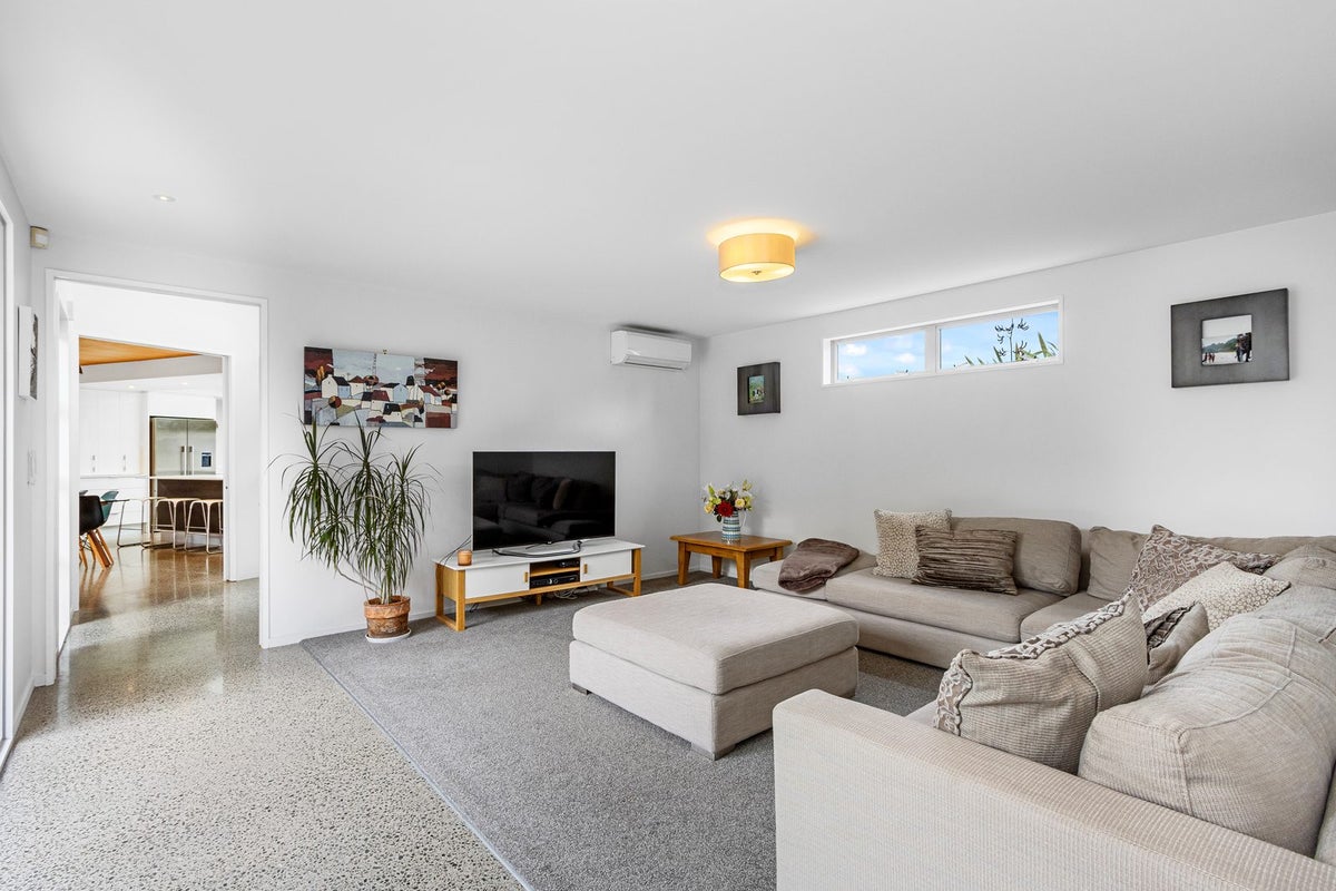 21A Guildford Street, Burnside, Christchurch - Carousel 2