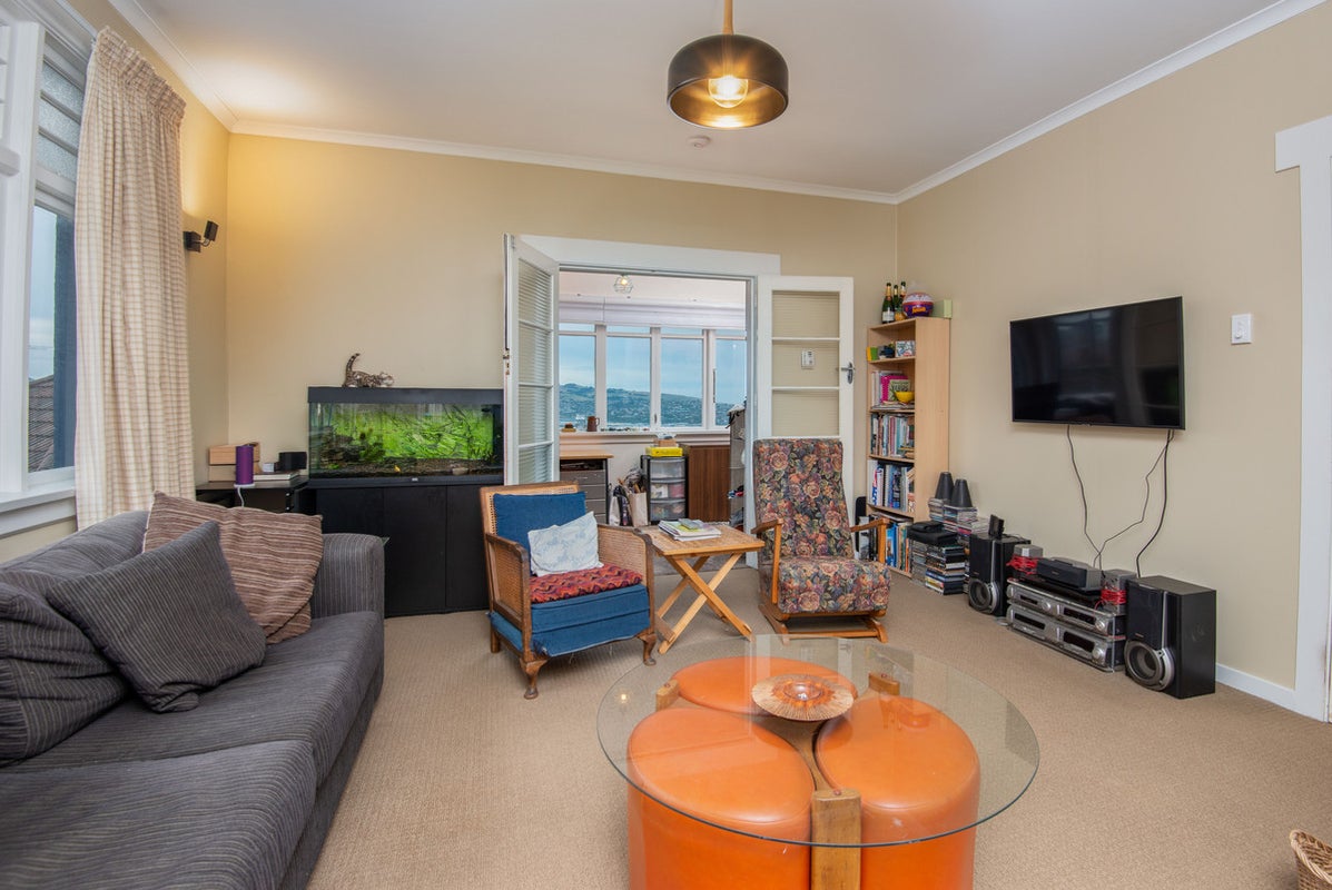 63 Forfar Street, Clyde Hill, Dunedin - Carousel 2