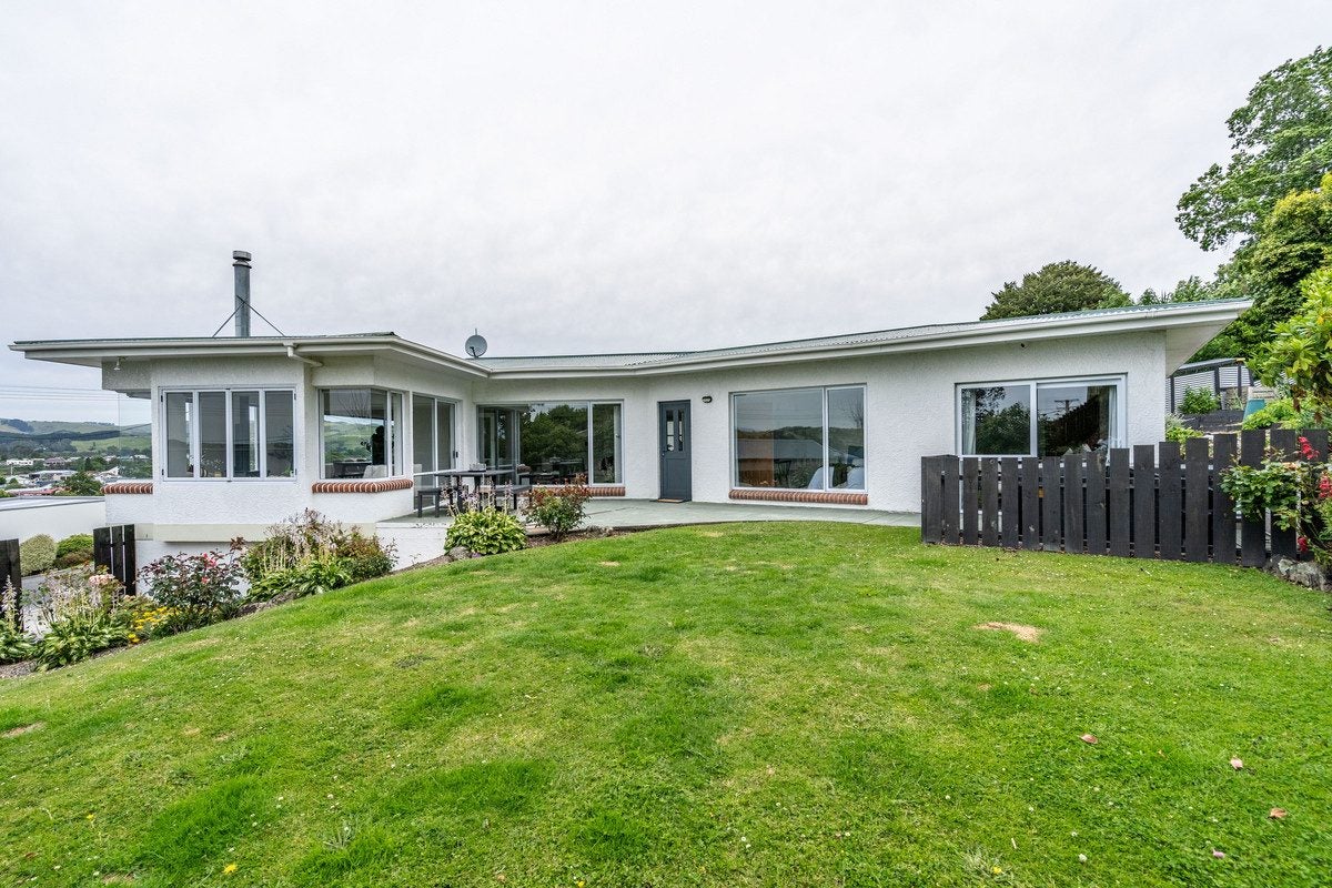 10 Seymour Street, Gore, Gore - Carousel 1