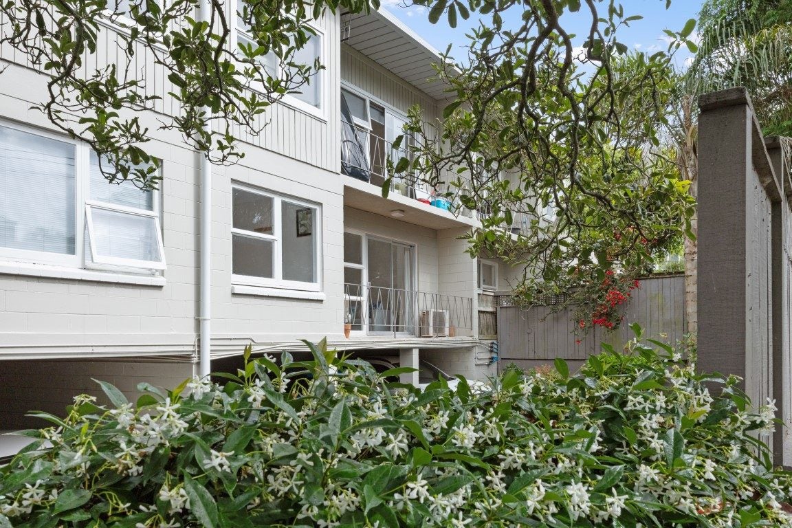 3/39 Bellevue Road, Mount Eden, Auckland - Carousel 2