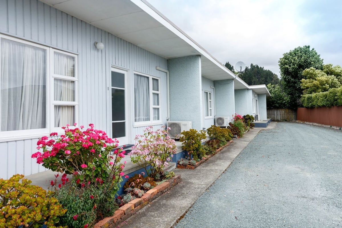 3/18 Atawhai Drive, The Wood, Nelson - Carousel 1