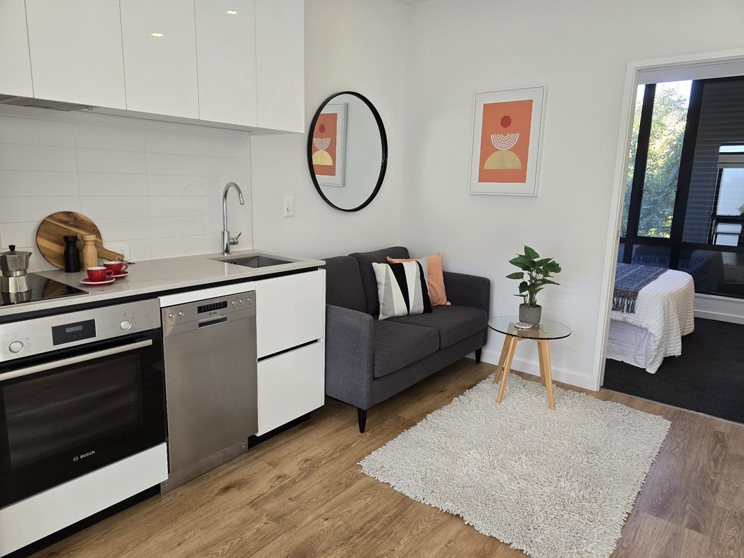 122/11 Jessie Street, Te Aro, Wellington - Carousel 2