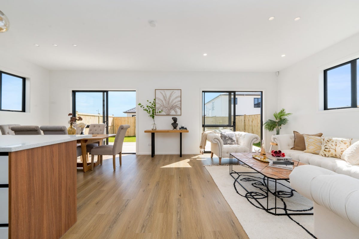 26 Woven Place, Karaka, Papakura - Carousel 2