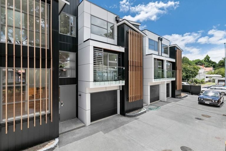 34C Alpers Avenue, Epsom, Auckland - Carousel 1
