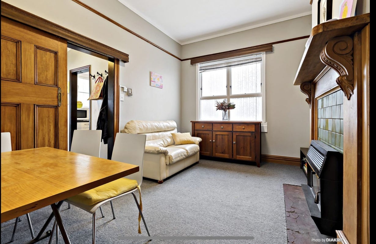 1 Mckenzie Terrace, Te Aro, Wellington - Carousel 2