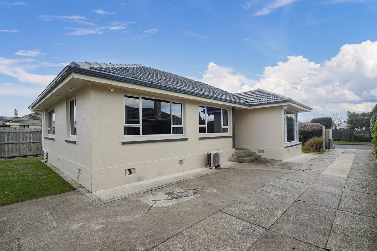 227 Crawford Street, Glengarry, Invercargill - Carousel 1