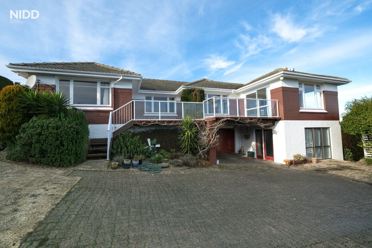 115 Belford Street, Waverley, Dunedin - Carousel 1