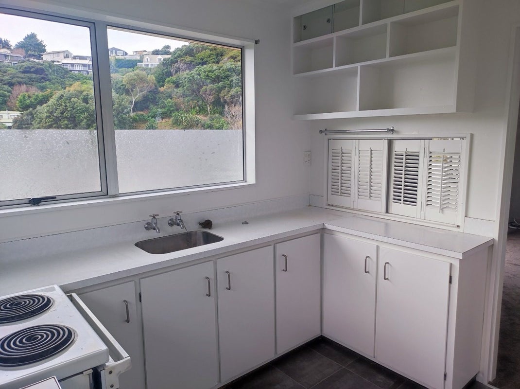 137A Pope Street, Camborne, Porirua - Carousel 2