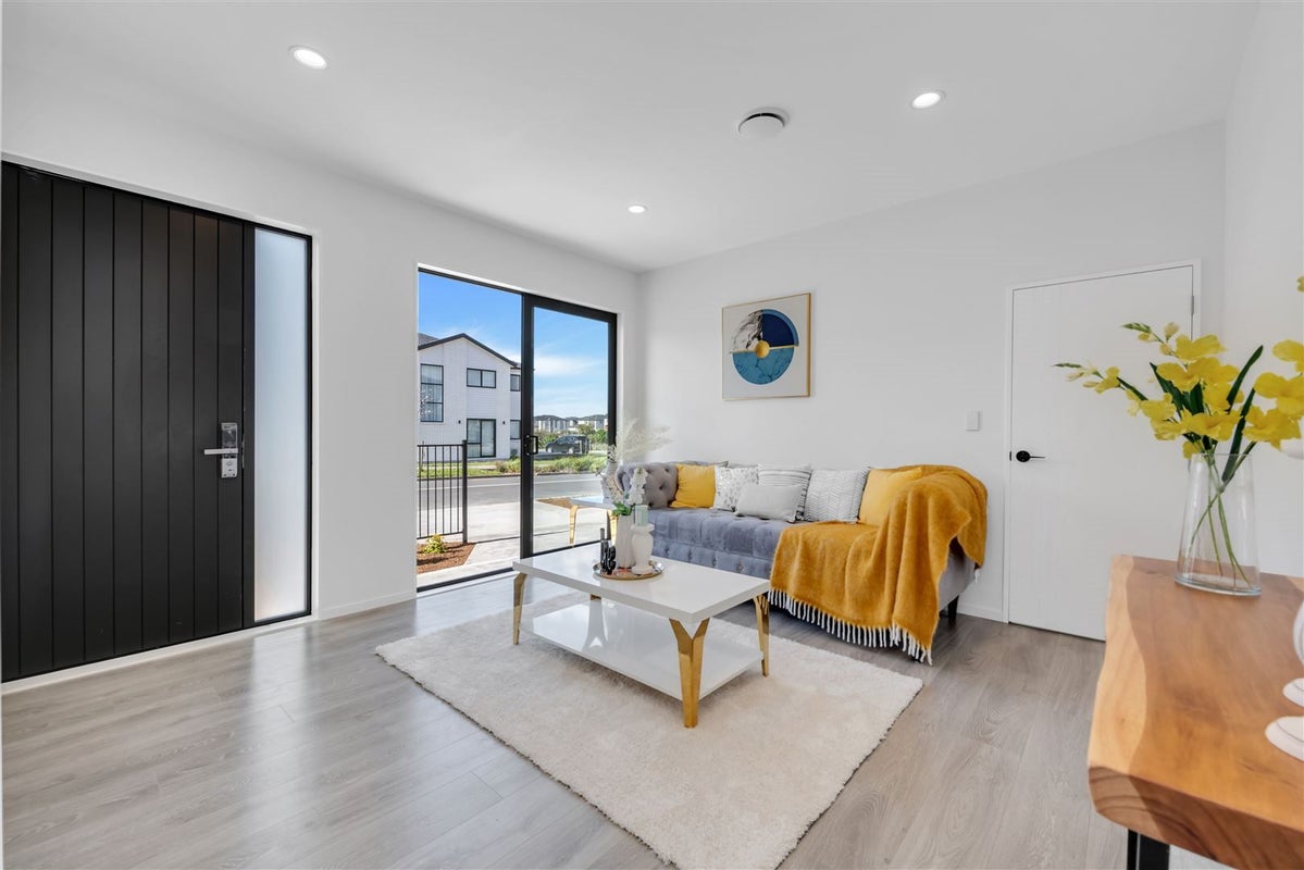 57 Ksenia Drive, Flat Bush, Auckland - Carousel 2