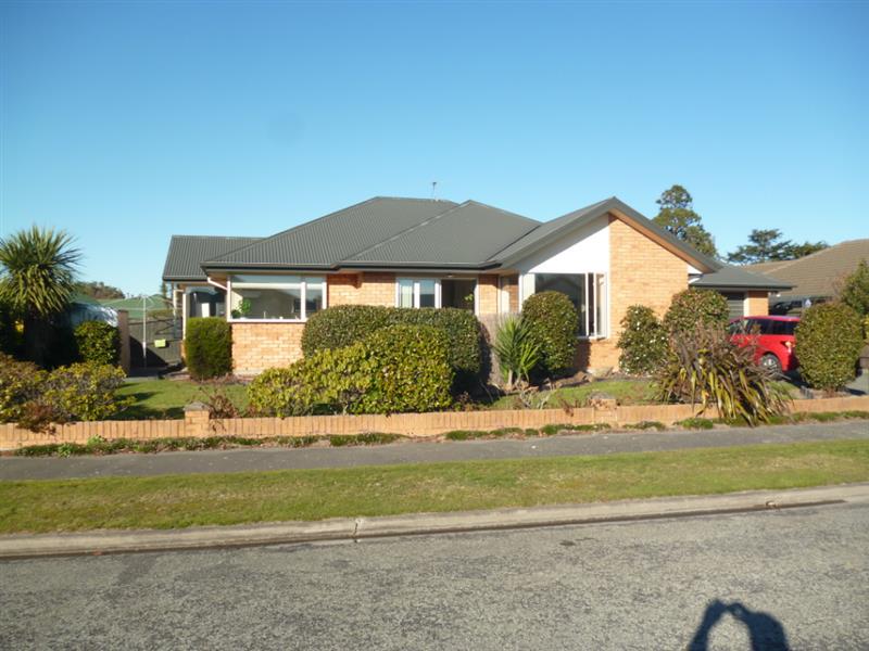31 Bella Rosa Drive, Hei Hei, Christchurch - Carousel 1