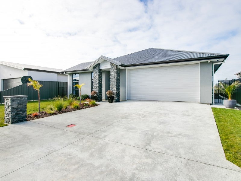 14 Ruakituri Place, Te Awa, Napier - Carousel 18