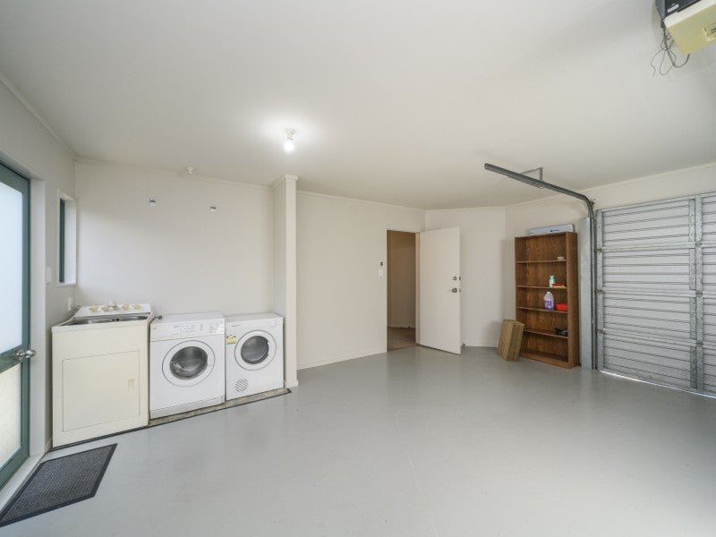 20E Pascal Street, Palmerston North, Palmerston North - Carousel 18